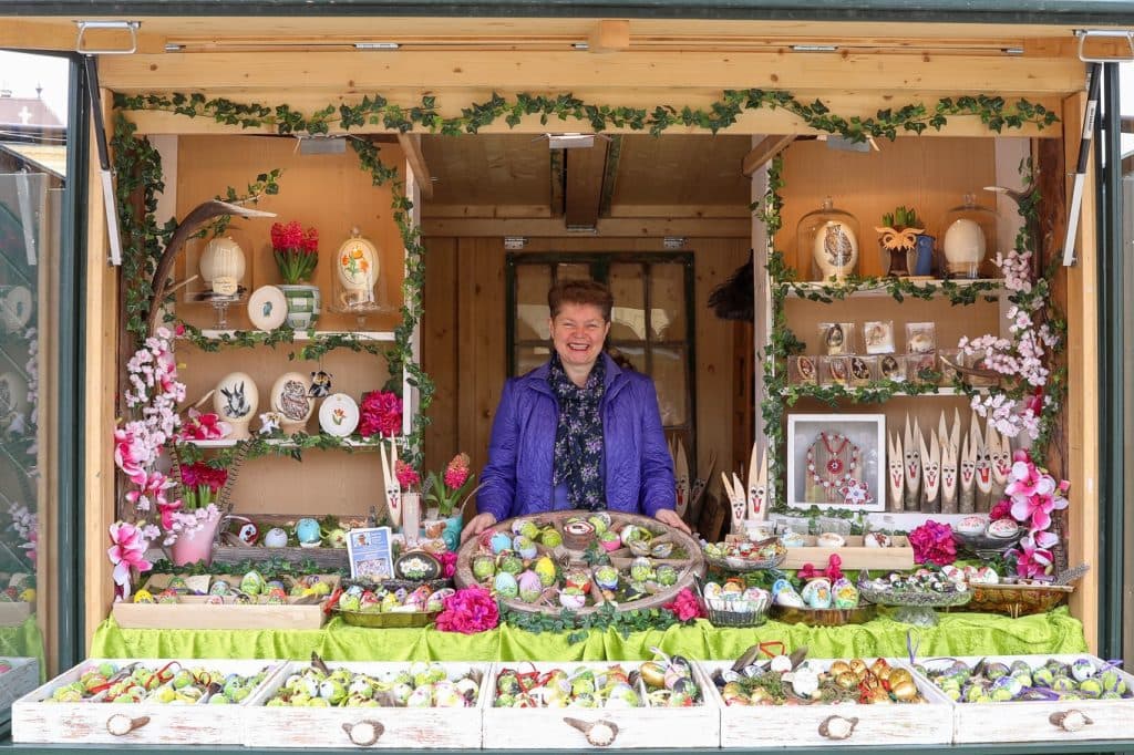 v-ashhabade-sostoitsya-pashalnaya-yarmarka