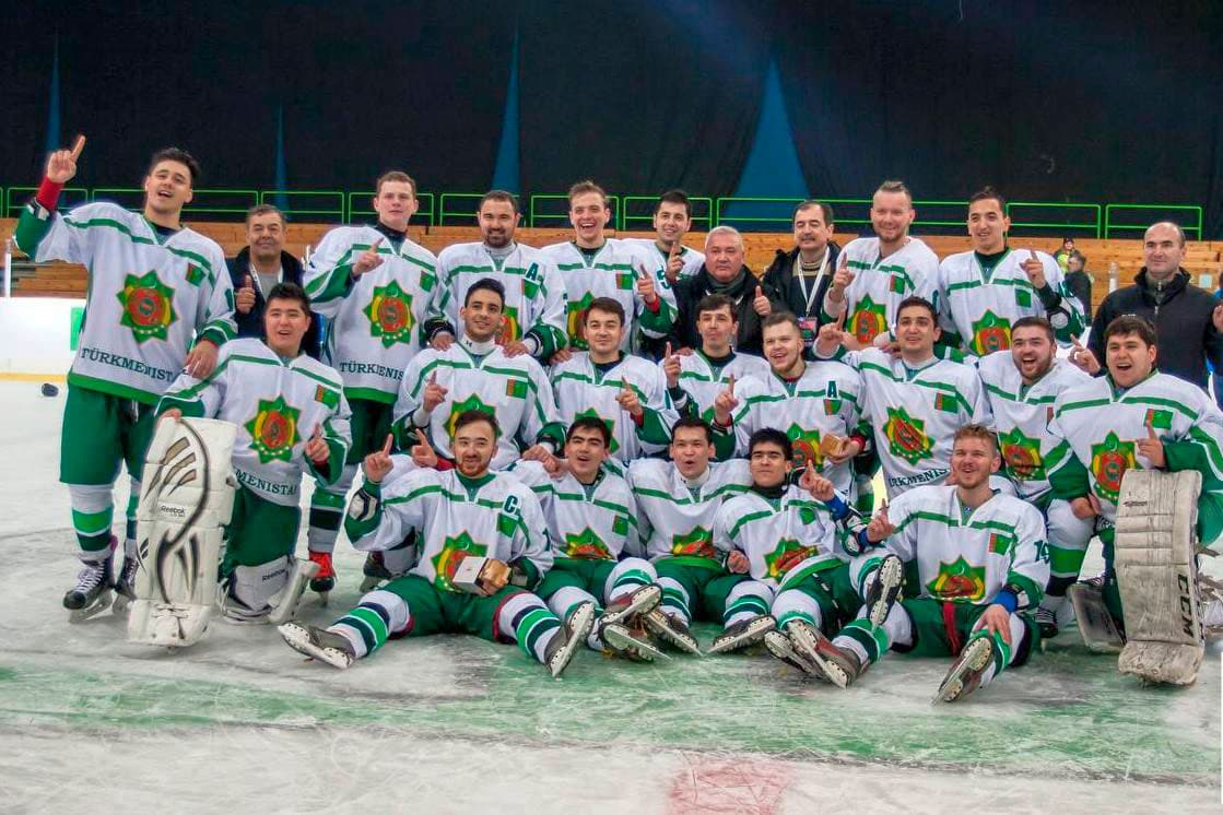 turkmenistan-national-hockey-team-play-kazans-ak-bars-ashgabat