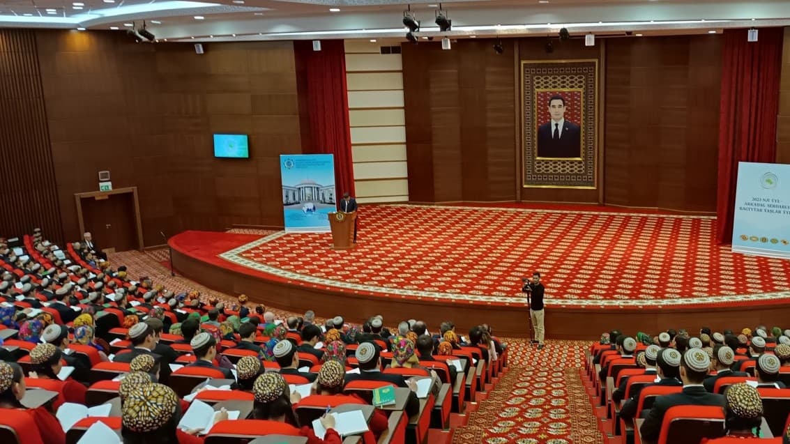 v-ashhabade-proshel-forum-upravlenie-vodnymi-resursami-v-usloviyah-izmeneniya-klimata