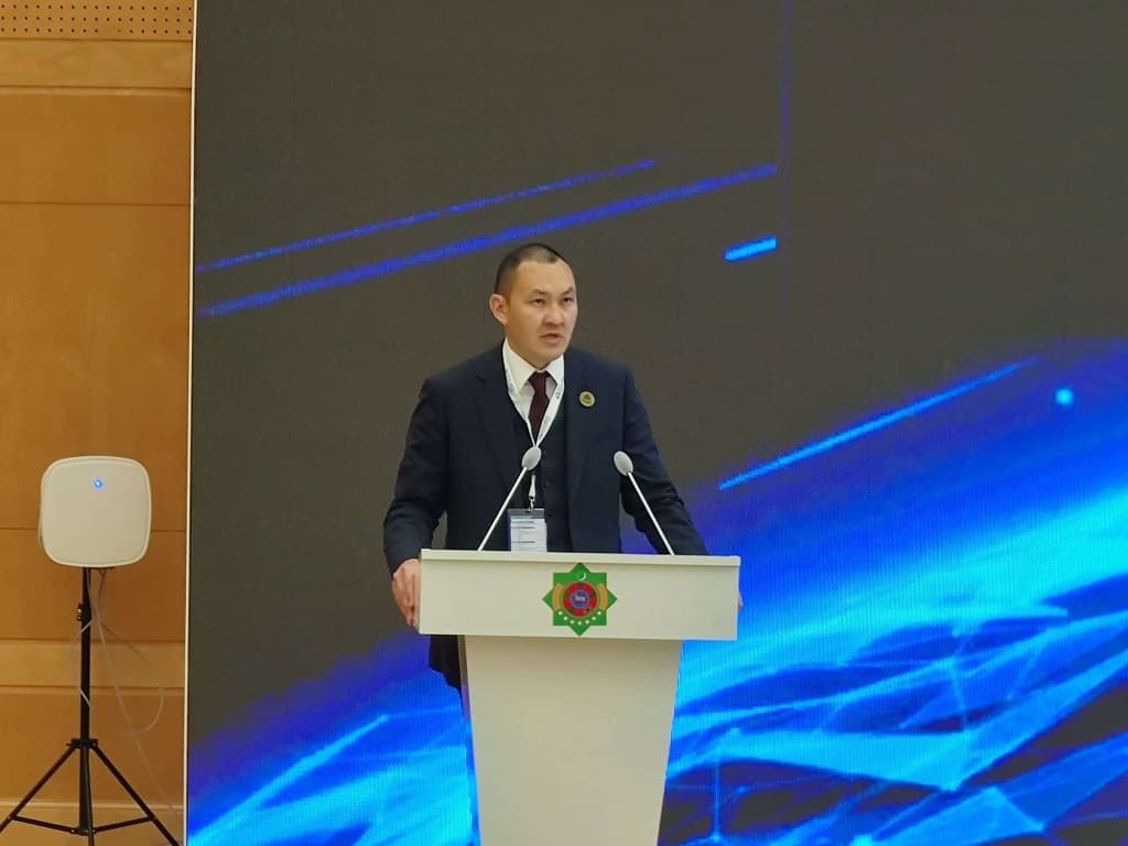 programma-traseka-otvodit-vazhnuyu-rol-slazhennym-dejstviyam-stran