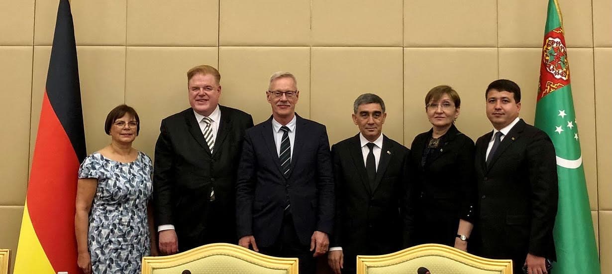 ashgabat-celebrated-15th-anniversary-turkmen-german-management-training-program