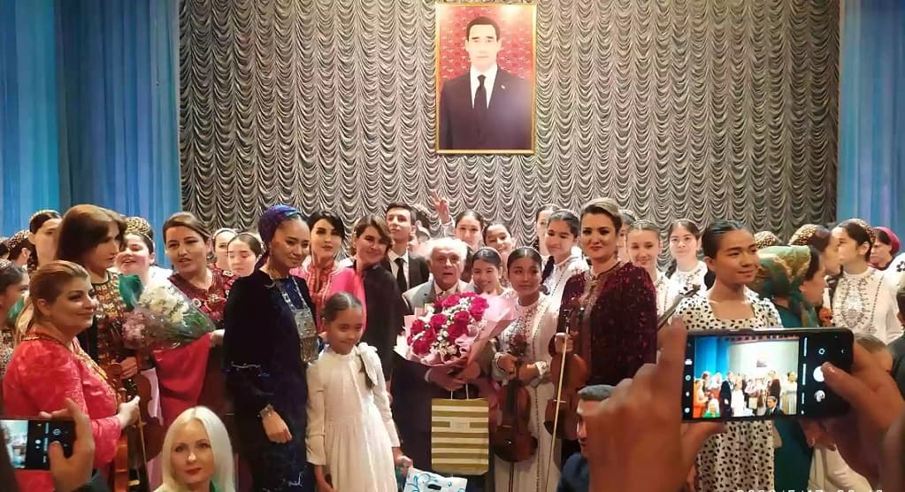 double-anniversary-gala-concert-ensemble-violinists-quotmukamquot