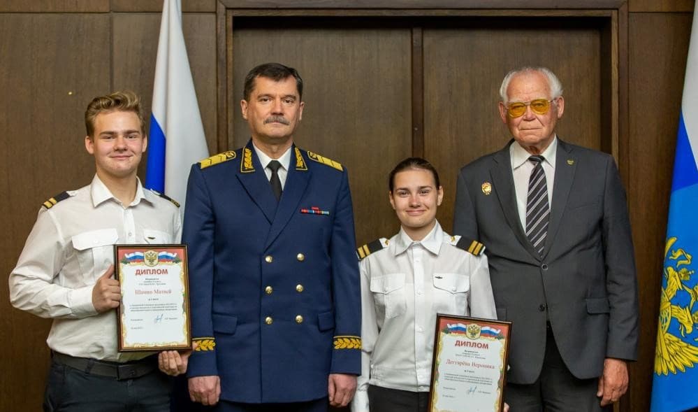Ученик из Туркменистана стал победителем Авиационной олимпиады школьников