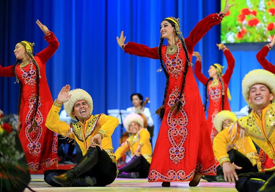В Авазе пройдет Международный фестиваль танца и фольклора