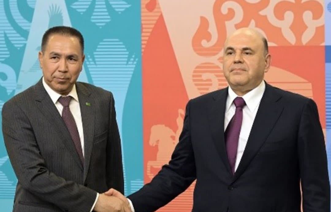 pokaz-turkmenskoj-produkcii-sostoitsya-v-ramkah-vystavki-evraziya-nash-dom-v-sochi