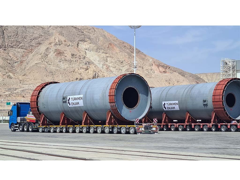 mezhdunarodnyj-morskoj-port-turkmenbashi-prinyal-krupnogabaritnyj-gruz