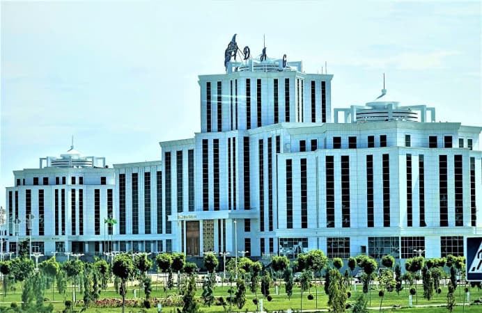 gorod-arkadag-primet-pervyj-v-svoej-istorii-investicionnyj-forum