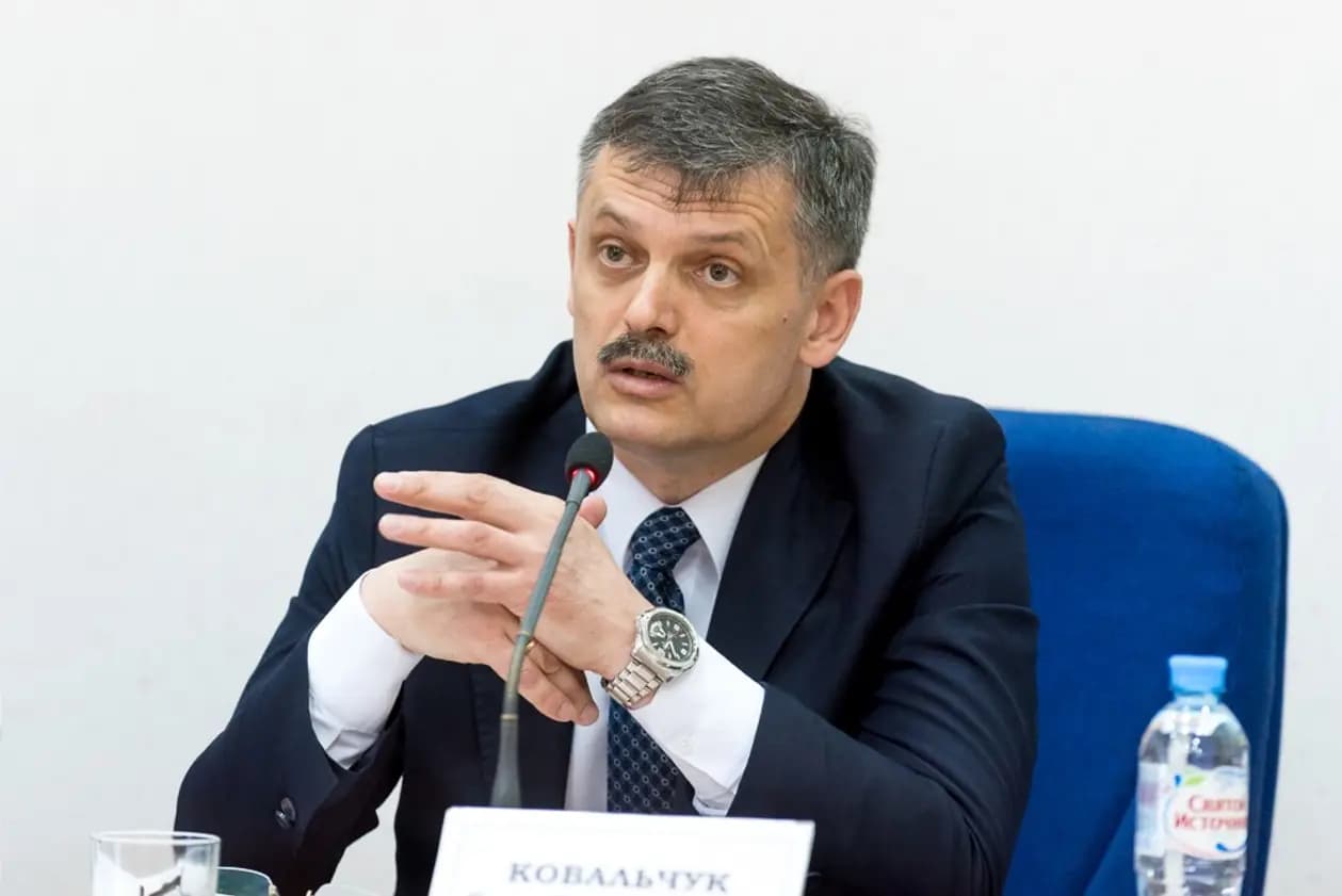 belta-minister-sports-and-tourism-belarus-told-foreign-journalists-about-preparations-ii-games-cis-countries