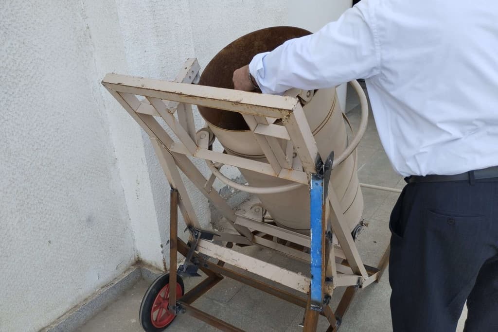 turkmenskij-uchenyj-pridumal-mehanizm-dlya-polucheniya-seropolimerbetona-iz-proizvodstvennyh-othodov