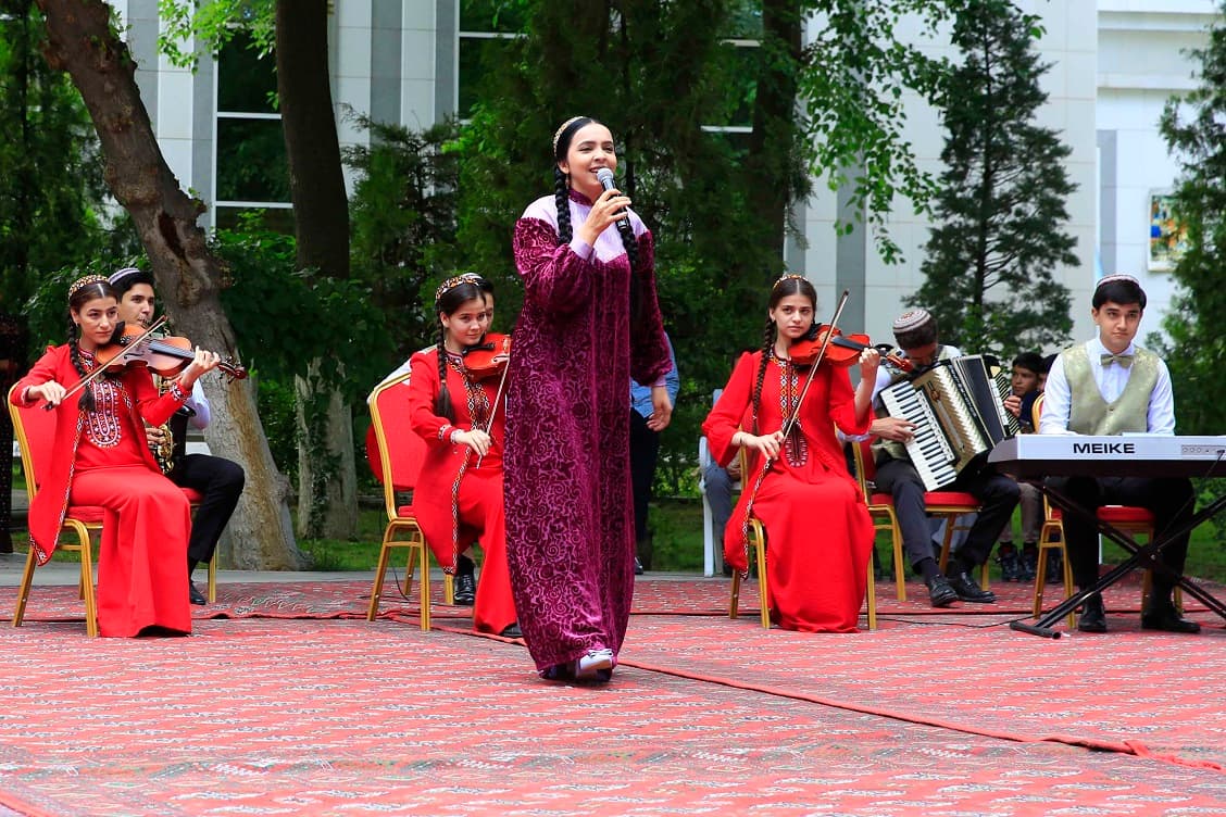 v-ashhabade-startuet-stroitelstvo-kulturnogo-centra-na-4-tysyachi-mest