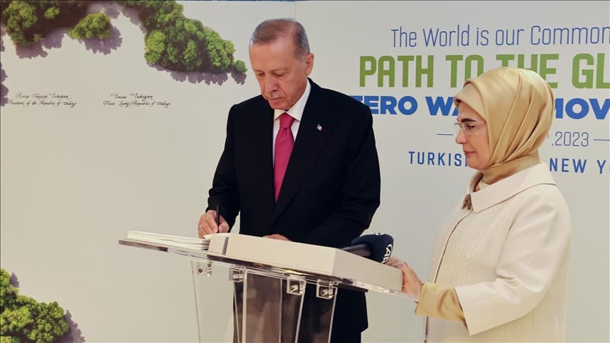 erdogan-was-first-sign-goodwill-declaration-zero-waste-project