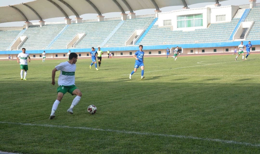 fc-arkadag-defeated-altyn-asyr-and-ahal-pulled-out-draw-semifinal-matches-cup-were-held-turkmenistan