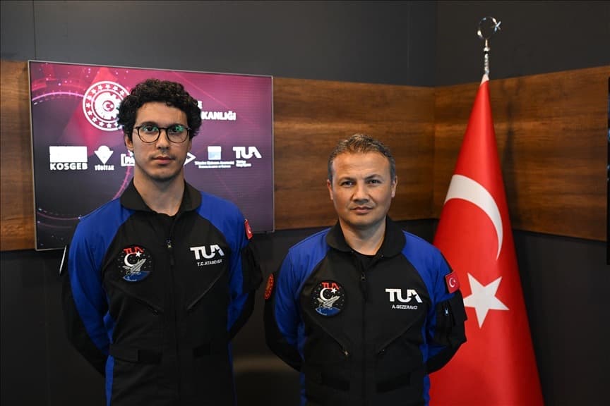 first-cosmonauts-turkey-are-ready-mission
