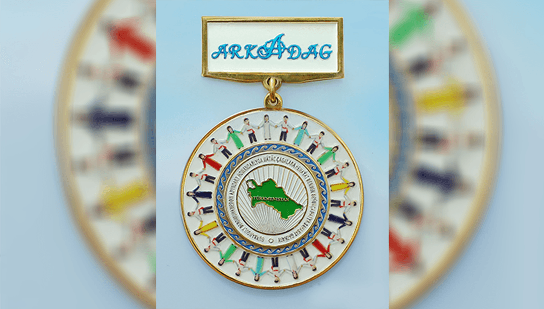 description-and-regulations-arkadag-medal-are-presented
