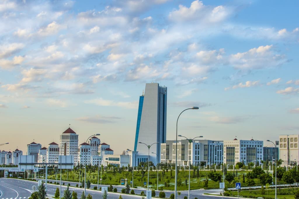 turkmenskij-neftegazovyj-vuz-stal-chlenom-associacii-tehnicheskih-universitetov