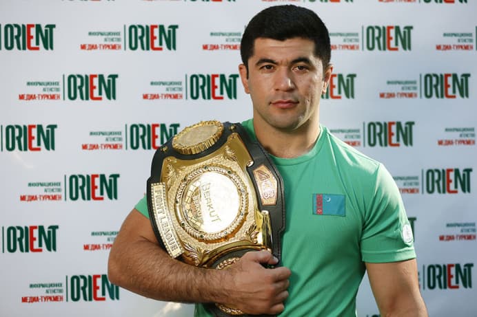 Döwletmyrat Ýagşymyradow öz agramynda "Bellatordaky" iň güýçli 5 türgeniň biri boldy