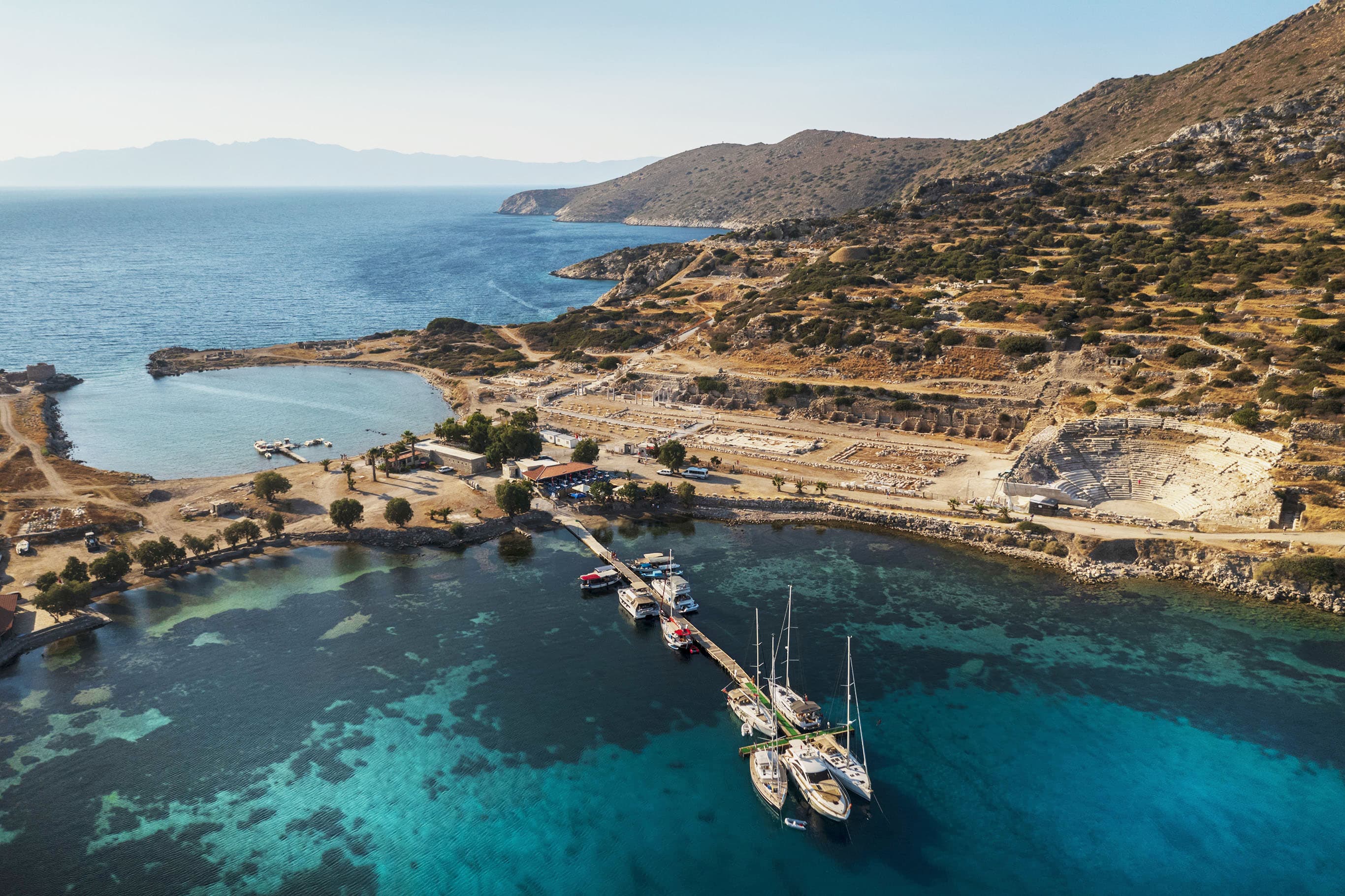 na-tureckoj-rivere-i-poberezhe-egejskogo-morya-prodolzhaetsa-leto