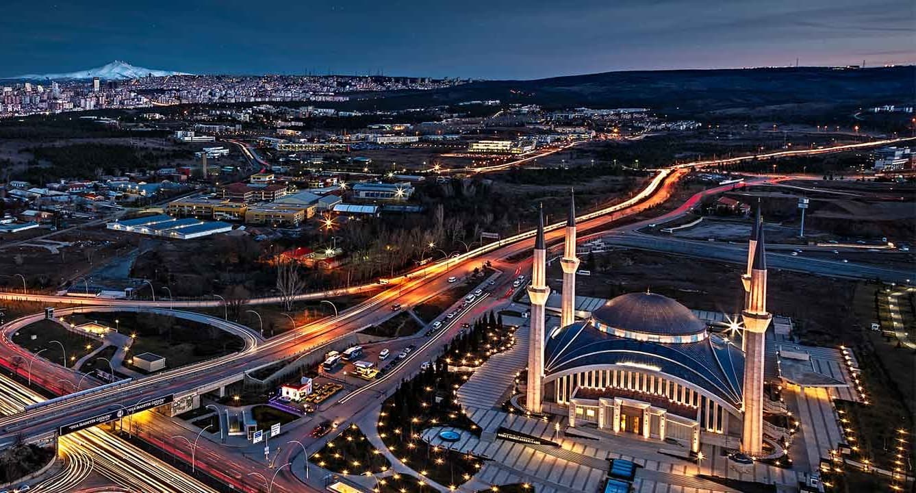 Prezident Serdar Berdimuhamedow resmi sapar bilen Ankara bardy