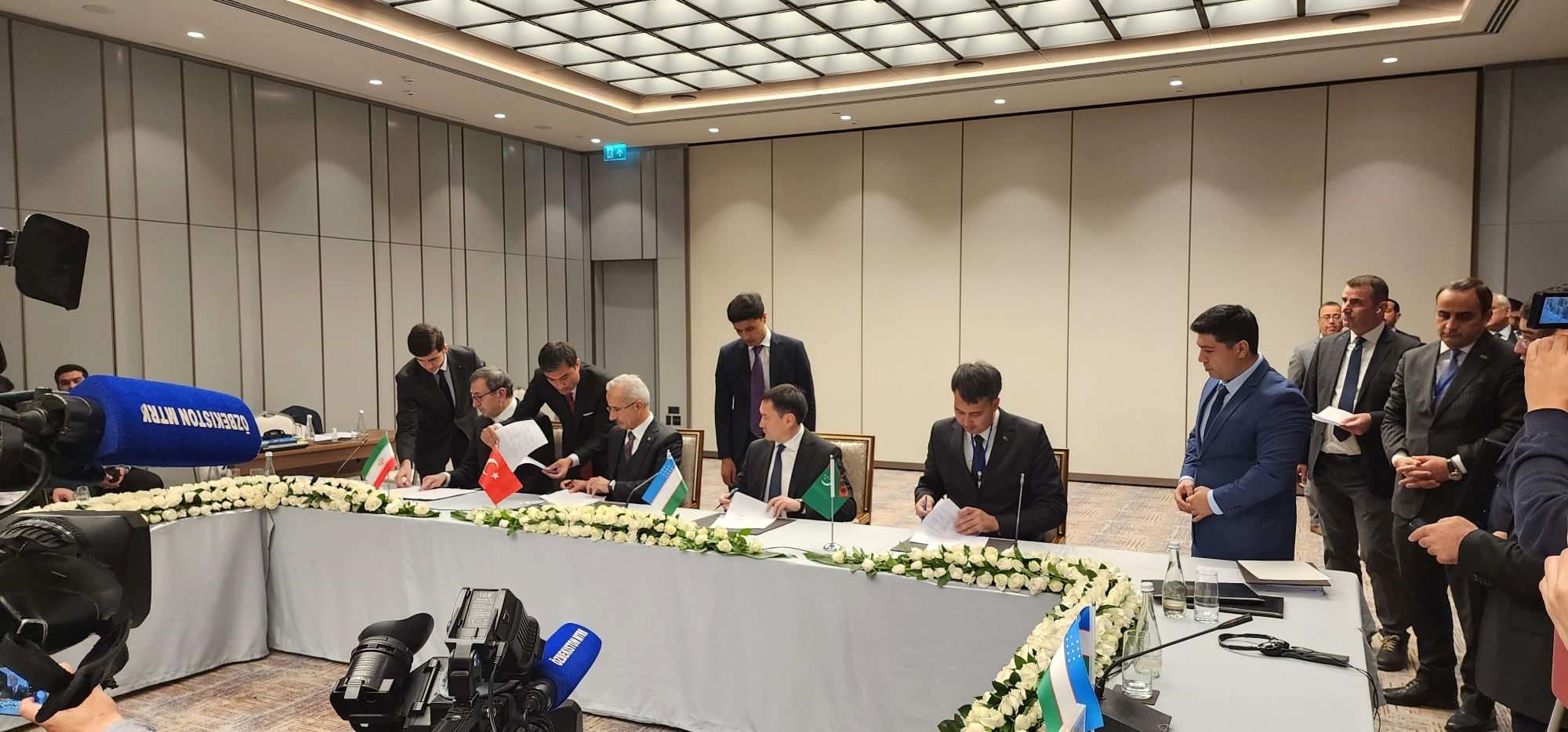 turkmenistan-predstavil-svoj-transportnyj-potencial-na-ministerskoj-vstreche-oes-v-tashkente