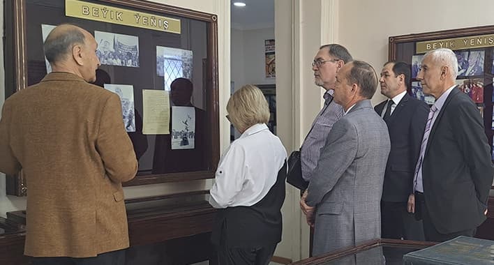 posol-rf-v-turkmenistane-posetil-muzej-velikoj-otechestvennoj-vojny