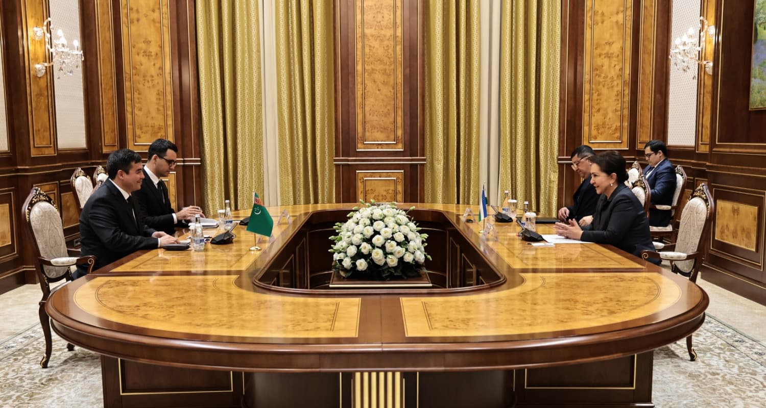 turkmenistanyn-ilcisi-ozbegistanyn-mejlisinin-senatynyn-baslygy-bilen-dususdy