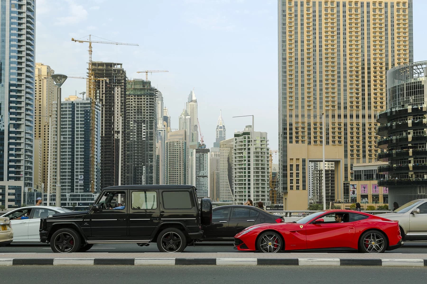 uzbekistan-i-oae-budut-vzaimno-priznavat-voditelskie-udostovereniya