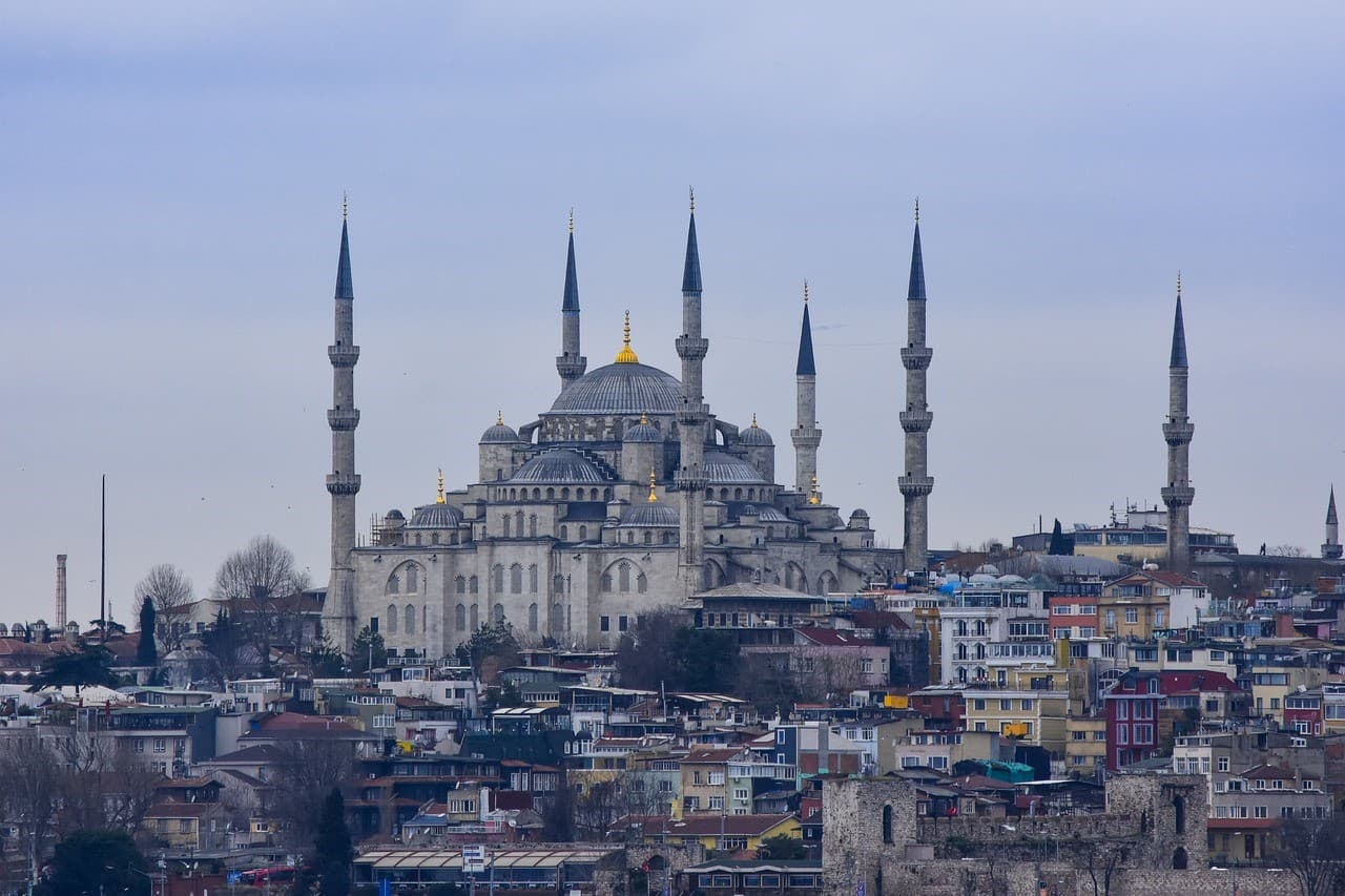 Türkiýäniň Prezidenti Türkmenistanyň Halk Maslahatynyň Başlygyna hoşallyk bildirdi