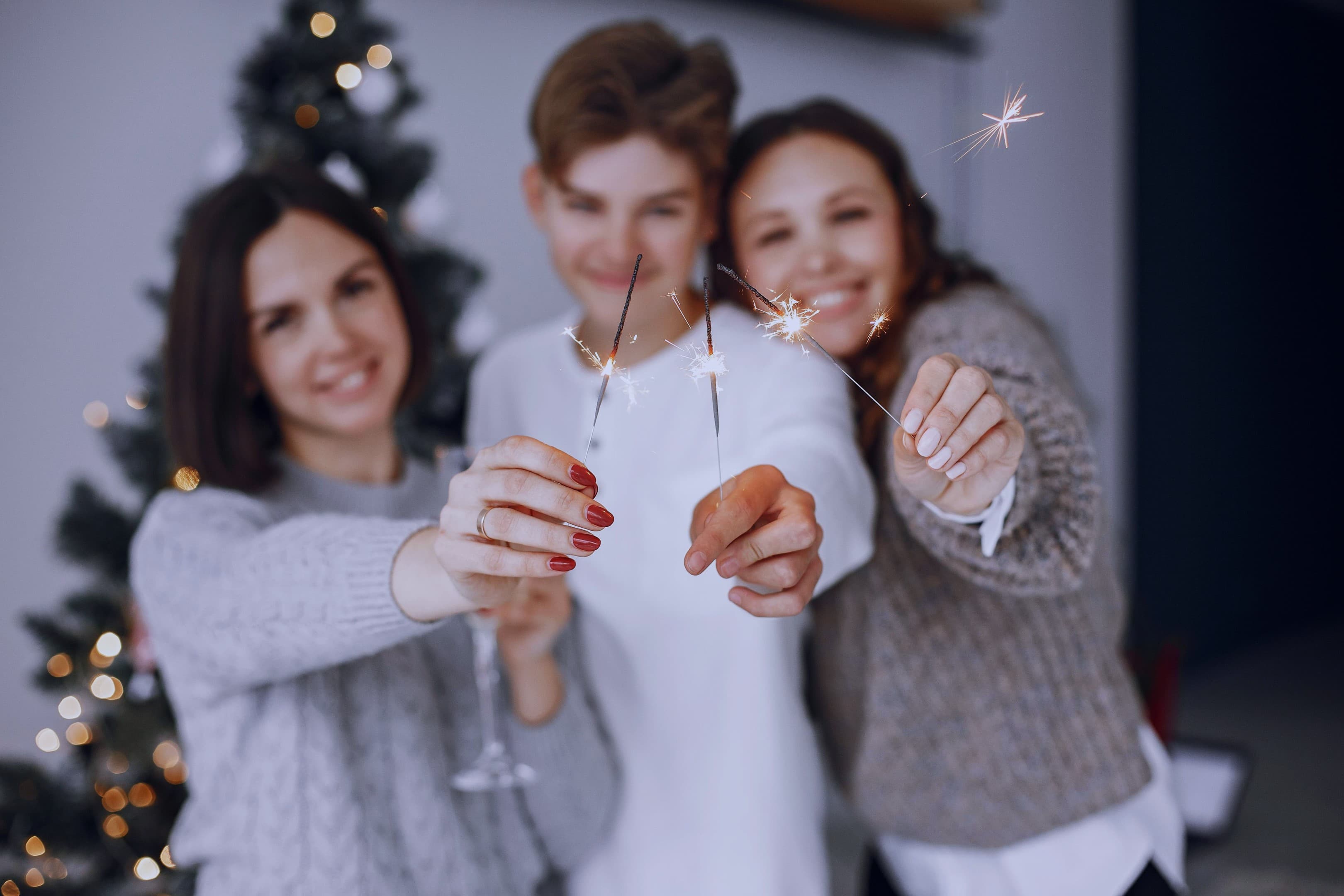 how-celebrate-leap-year-green-wood-dragon-omens-signs-and-symbols