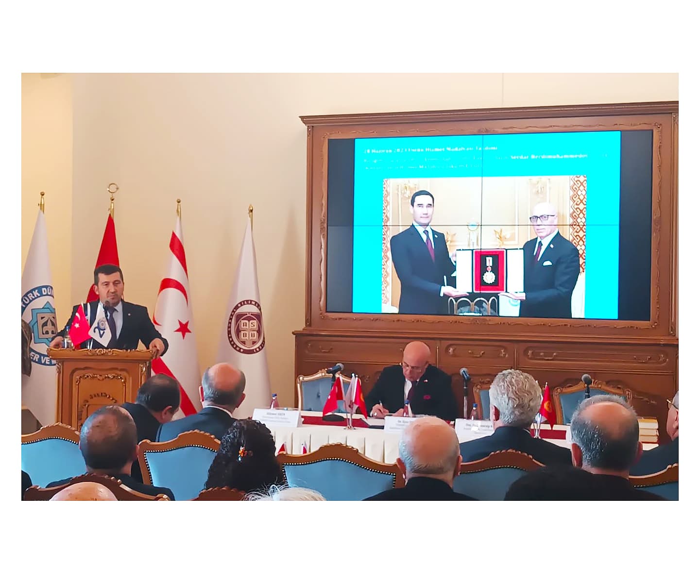 Ankara şäherinde ýurdumyzda 2024-nji ýylyň «Pähim-paýhas ummany Magtymguly Pyragy» ýyly diýip yglan edilmegi mynasybetli maslahat geçirildi