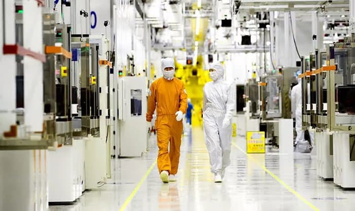 samsung-intends-fully-automate-its-factories-within-6-years