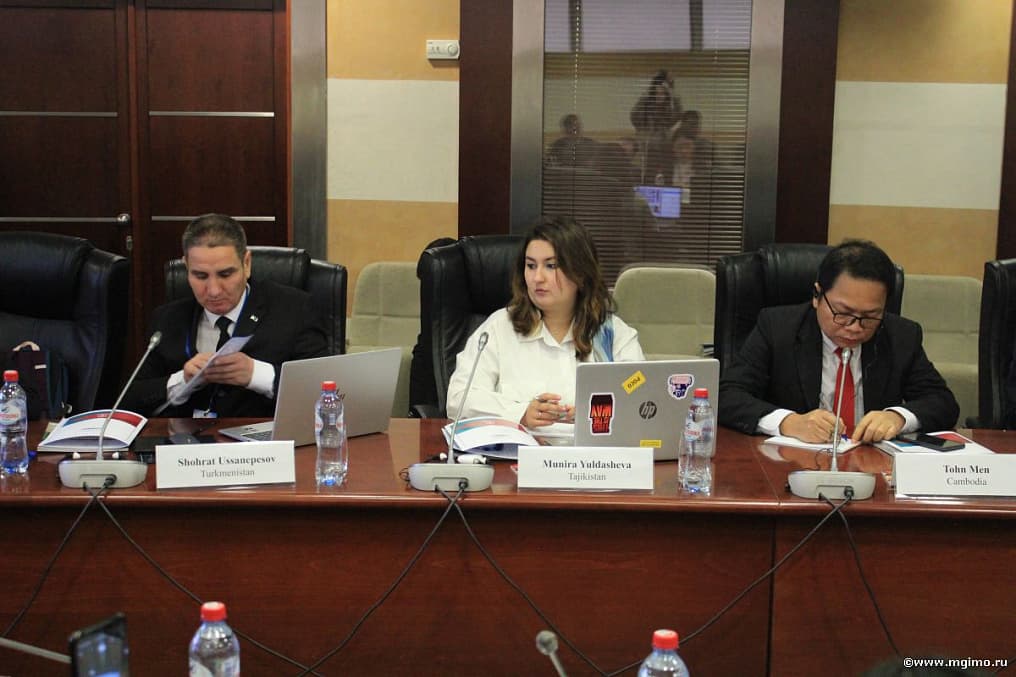 turkmenskie-diplomaty-prinimayut-uchastie-v-mezhdunarodnom-kurse-povysheniya-kvalifikacii