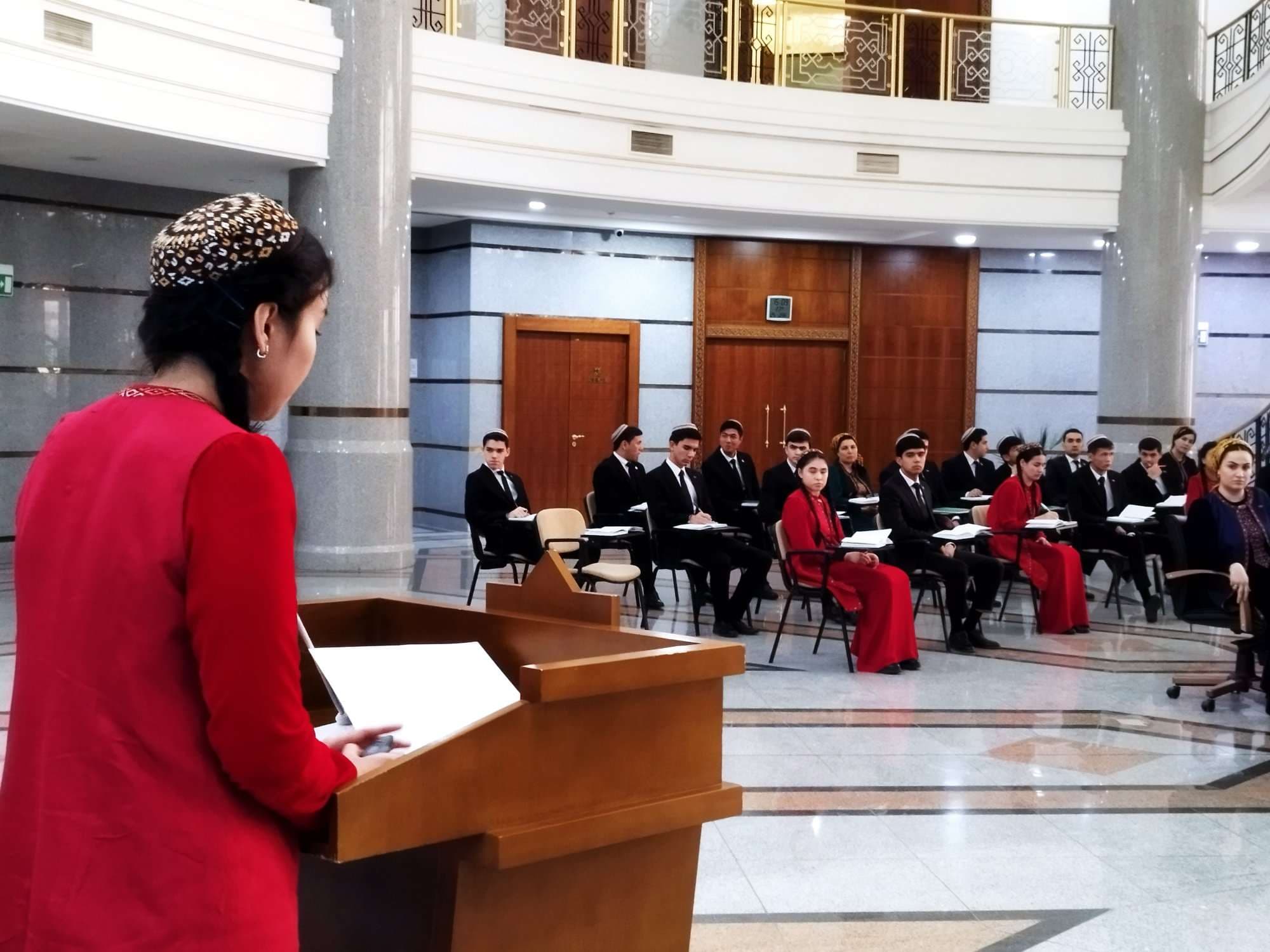 molodezh-za-dejstviya-po-klimatu-v-ashhabade-obsudili-klimaticheskuyu-povestku-na-2024