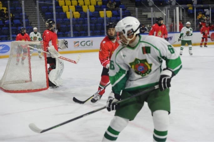 turkmenskie-hokkeisty-primut-uchastie-v-chempionatah-mira-tretego-diviziona