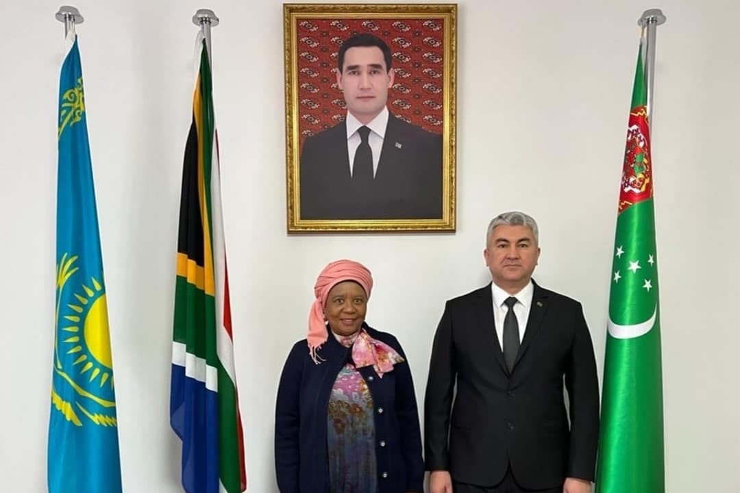 turkmenistan-i-yuar-planiruyut-organizaciyu-vizitov-biznes-delegacij