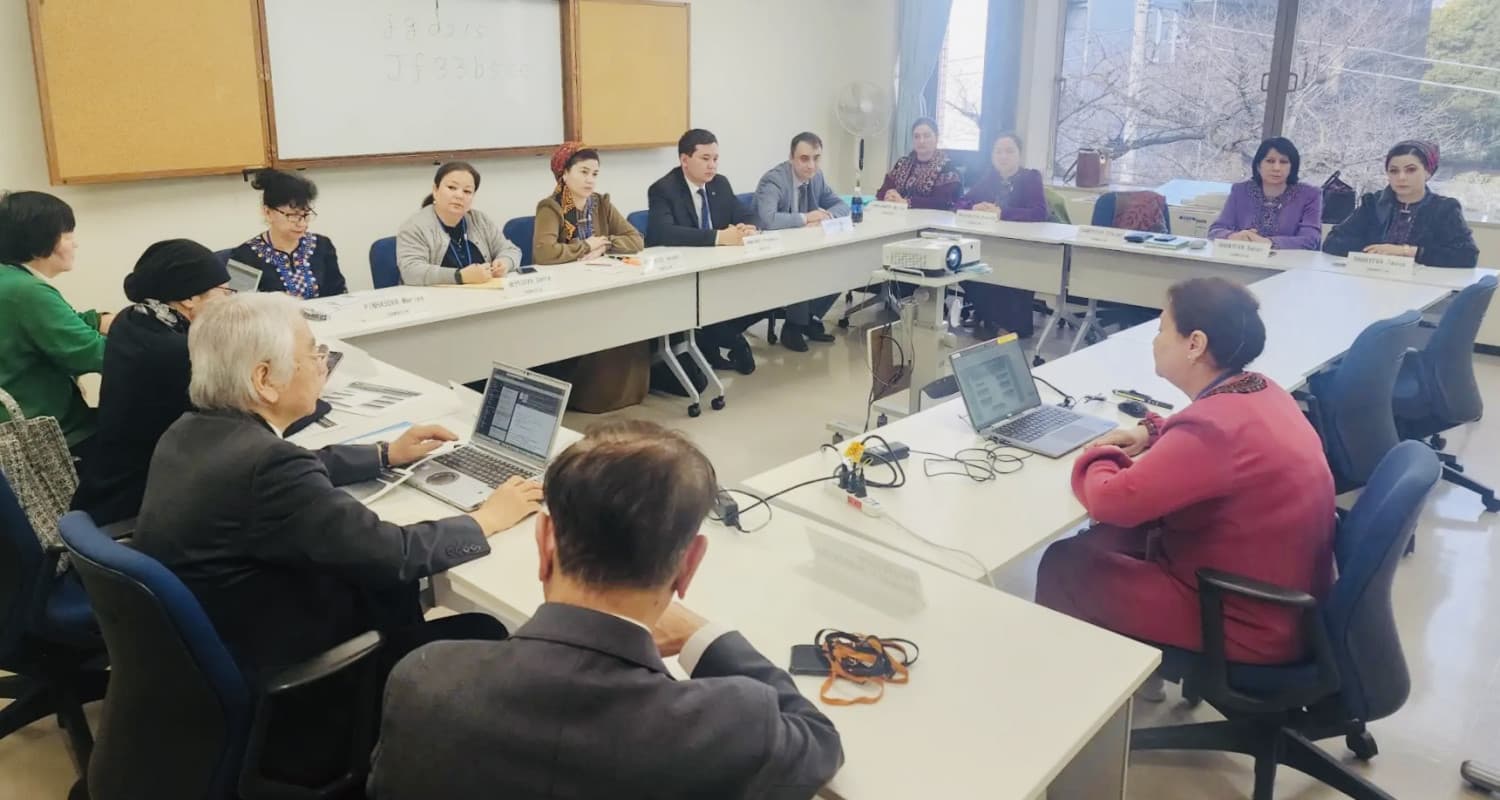 representatives-state-committee-turkmenistan-statistics-completed-10-day-training-tokyo