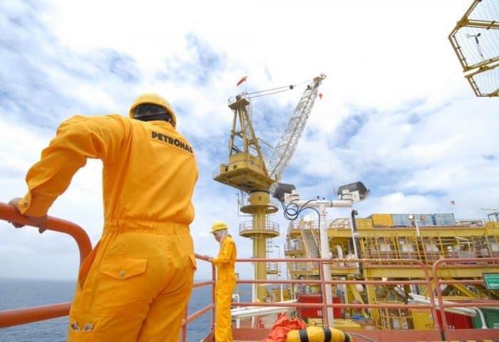 kompaniya-petronas-carigali-turkmenistan-sdn-bhd-organizovala-dlya-turkmenistancev-treningi-po-tehbezopasnosti-i-morskim-operaciyam