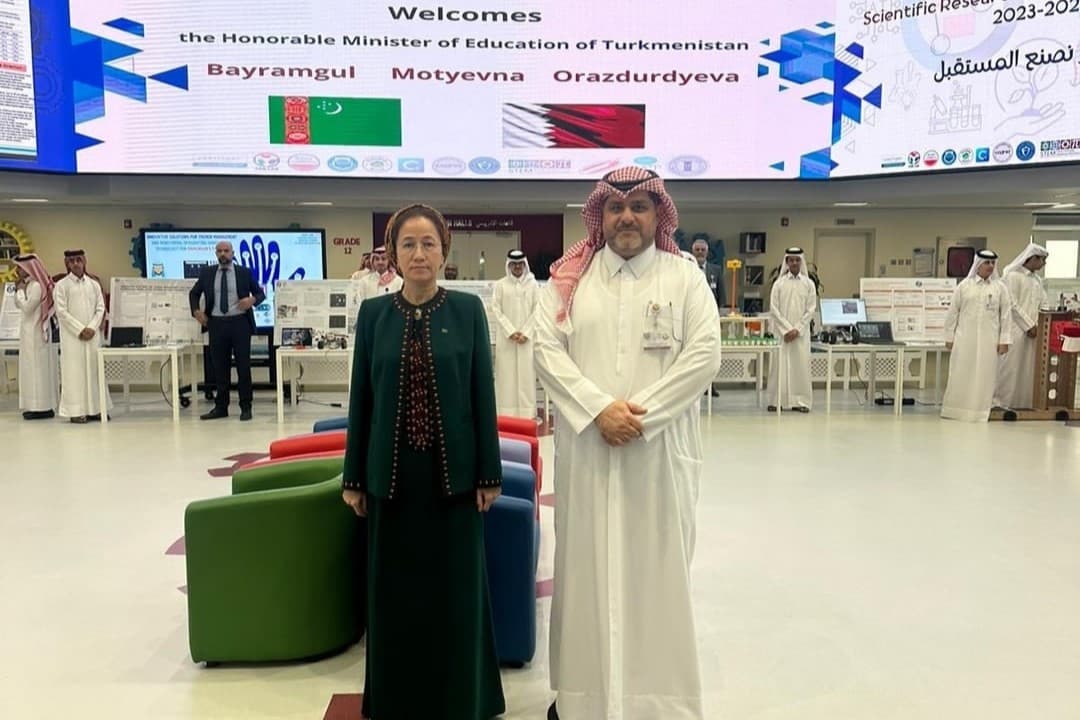 turkmenskij-ministr-obrazovaniya-provela-ryad-vstrech-s-rukovodstvom-goroda-znanij-katara