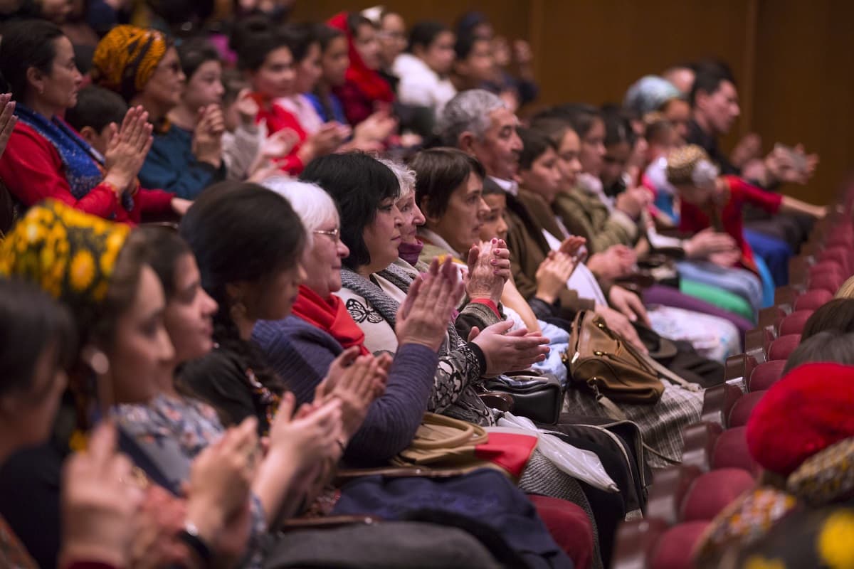 v-ashhabade-projdet-koncert-iz-pesen-vydayushchihsya-uzbekskih-muzykantov-na-stihi-mahtumkuli