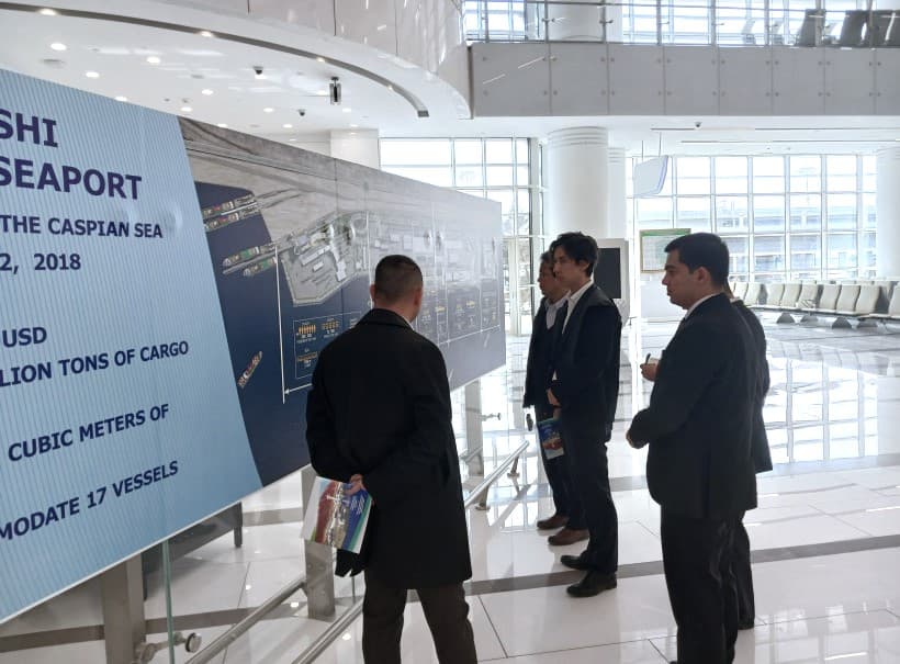 delegaciya-jica-posetila-mezhdunarodnyj-morskoj-port-turkmenbashi