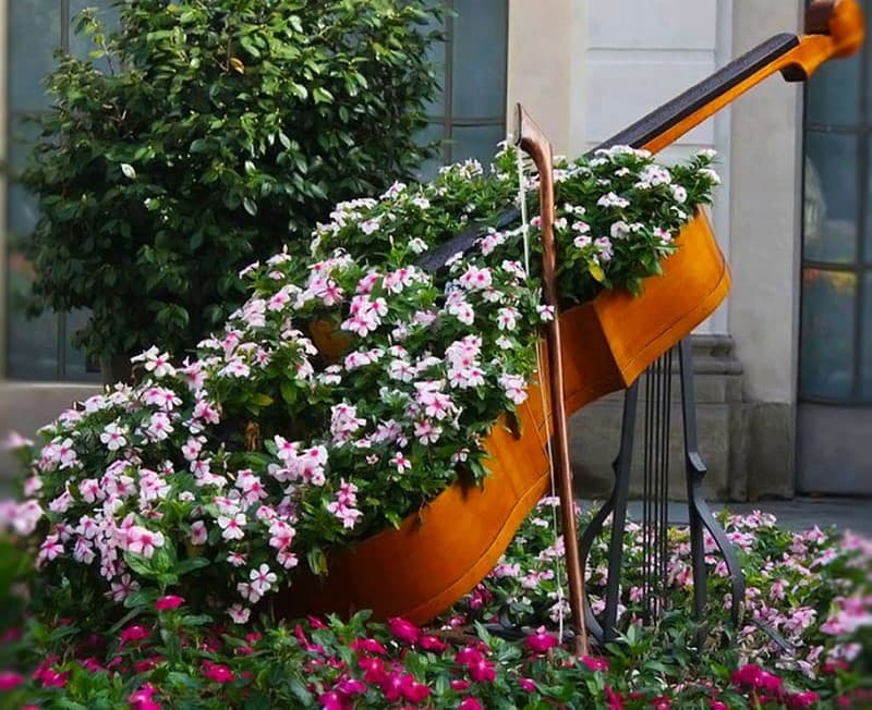 hroniki-cvetochnoj-pyatnicy-s-muzykalnym-heppi-endom-koncert-zhivaya-klassika-i-zhivye-istorii