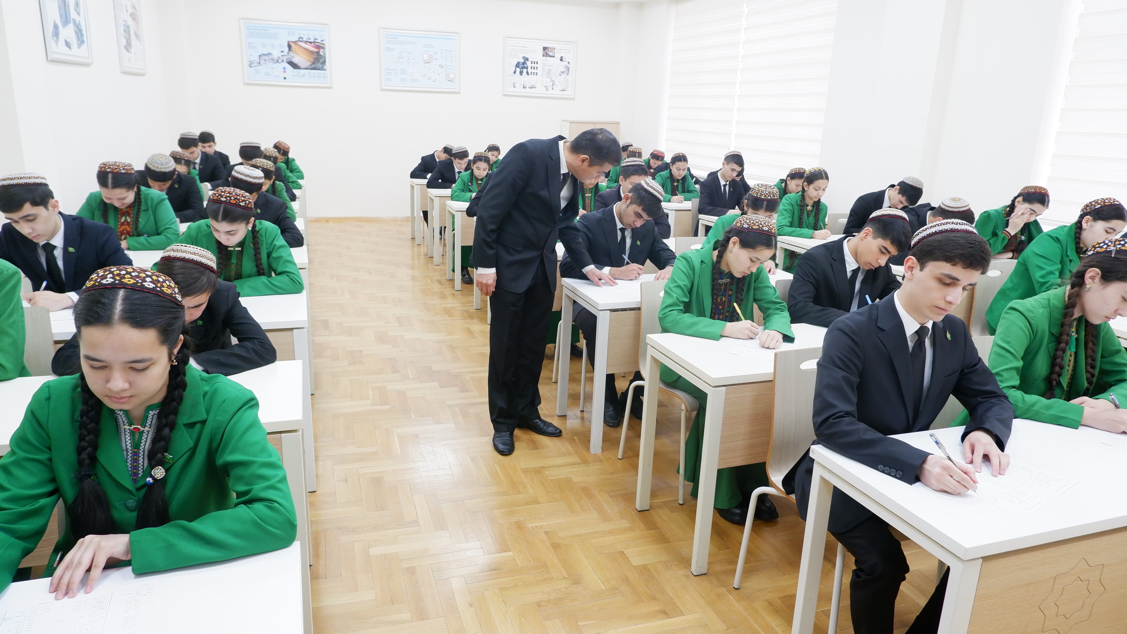 v-turkmenistane-startoval-i-etap-ii-integrirovannoj-olimpiady-talantlivye-potomki-oguz-hana