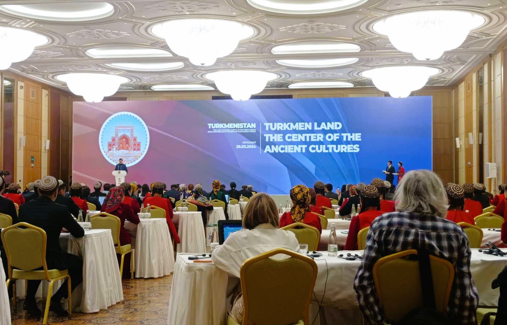 v-ashhabade-proshel-mediaforum-s-uchastiem-professionalov-mezhdunarodnogo-informacionnogo-rynka