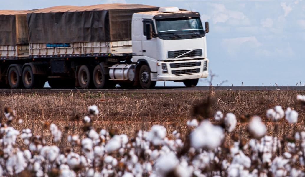 turkmenistan-vyhodit-na-polnuyu-cifrovizaciyu-tranzitnyh-gruzoperevozok