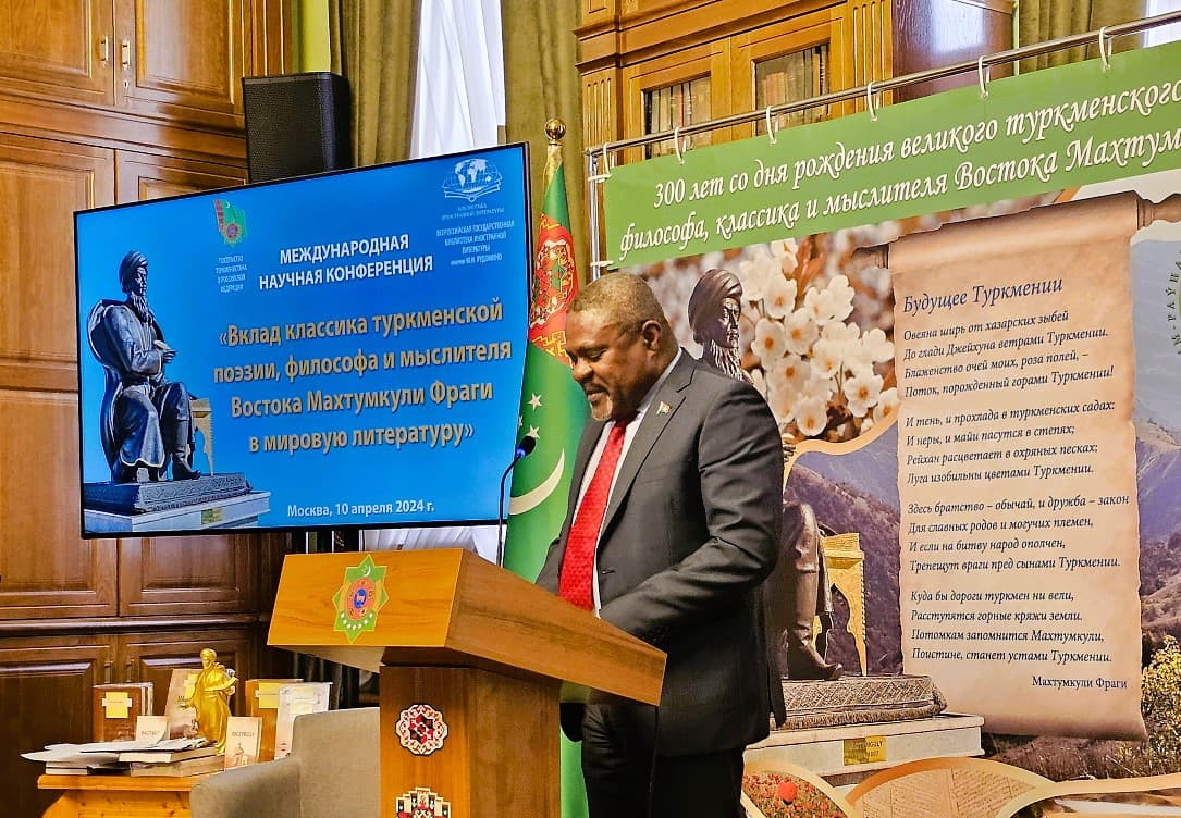 new-angolan-ambassador-arrive-ashgabat