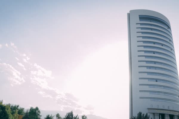 torgi-na-gtsbt-realizovana-produkciya-neftehimii-legkoj-promyshlennosti-i-strojmaterialy