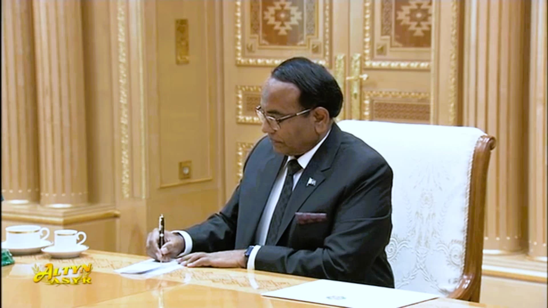 president-turkmenistan-accepted-credentials-new-ambassador-pakistan