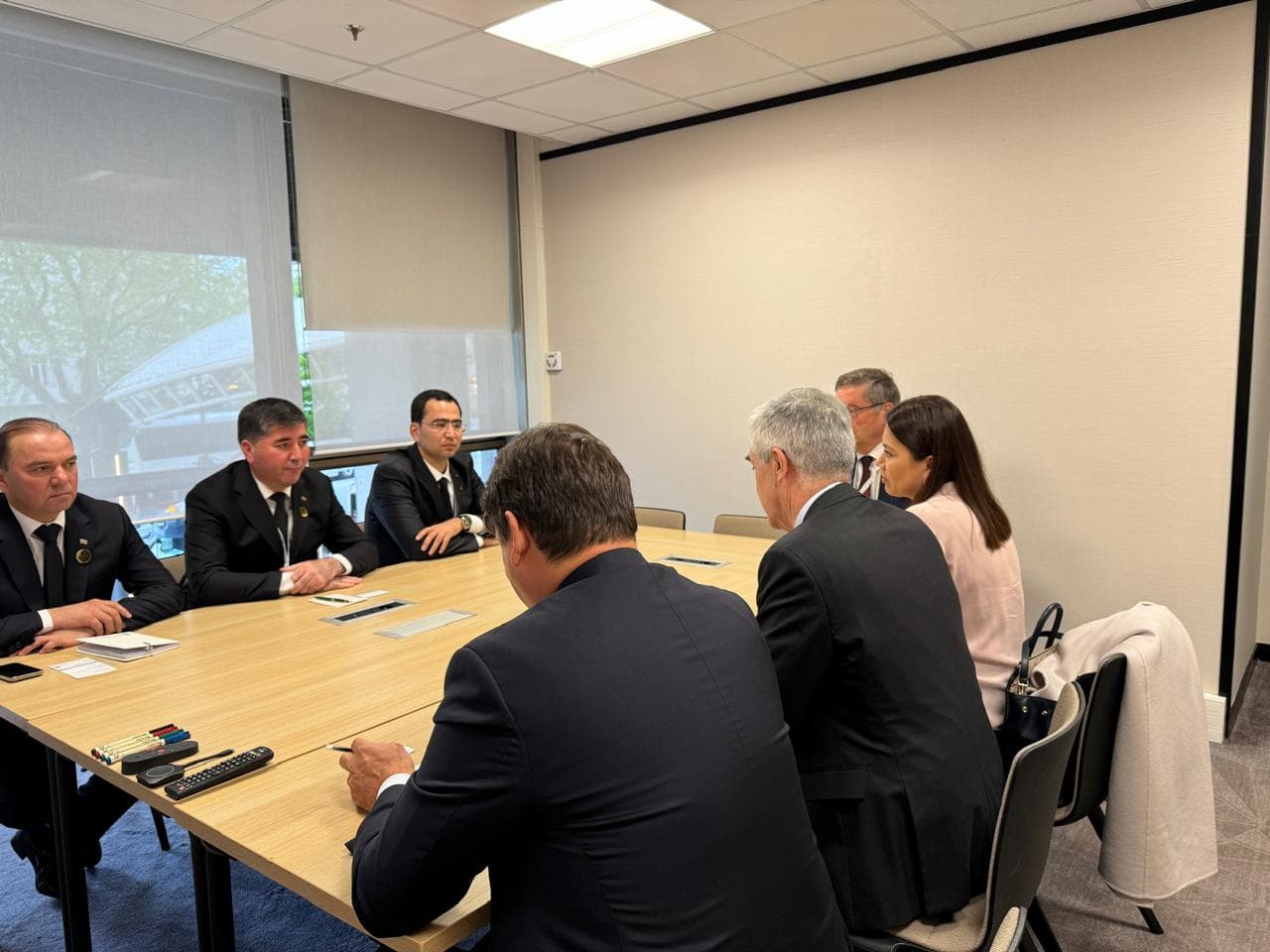 turkmenaragatnasyk-agentligi-we-thales-six-gts-france-sas-kosmos-pudagyndaky-hyzmatdaslygyn-geljegini-ara-alyp-maslahatlasdy