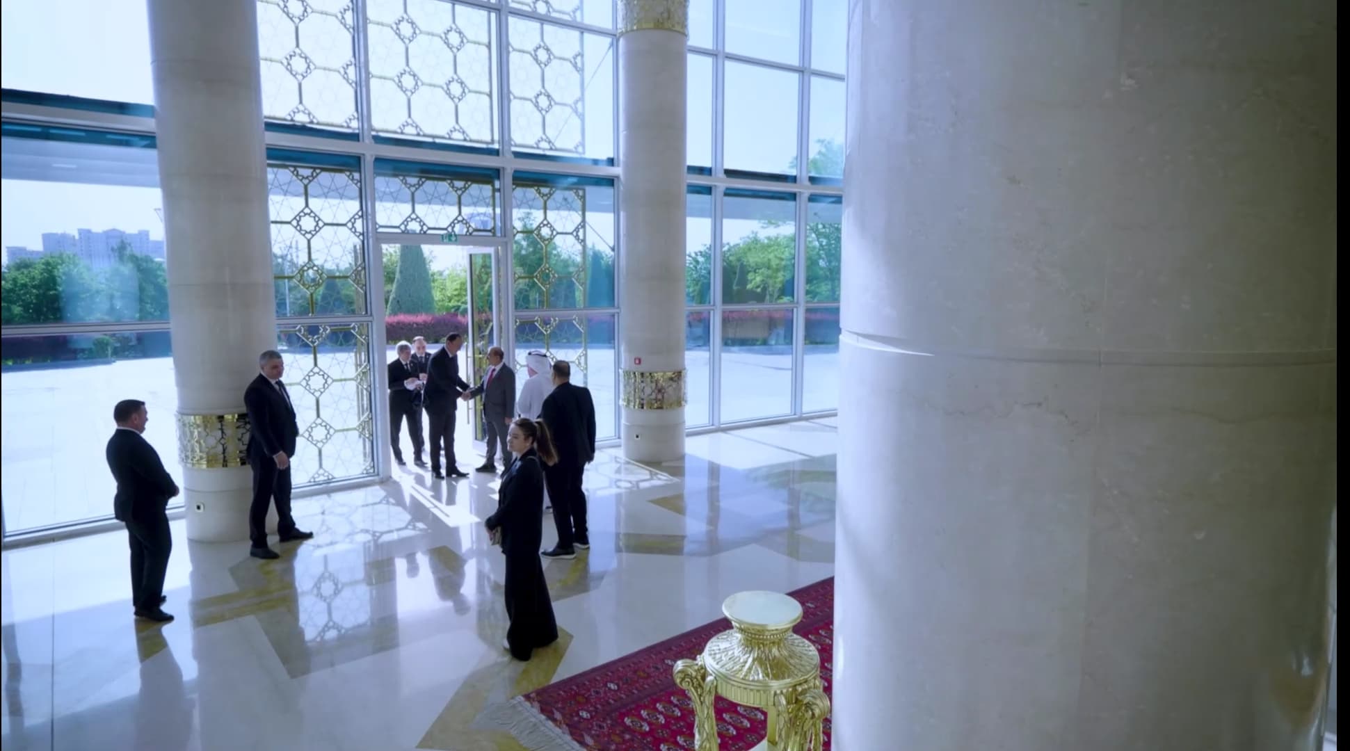 Всемирный день охраны труда в Ашхабаде отметили конференцией нефтяных компаний