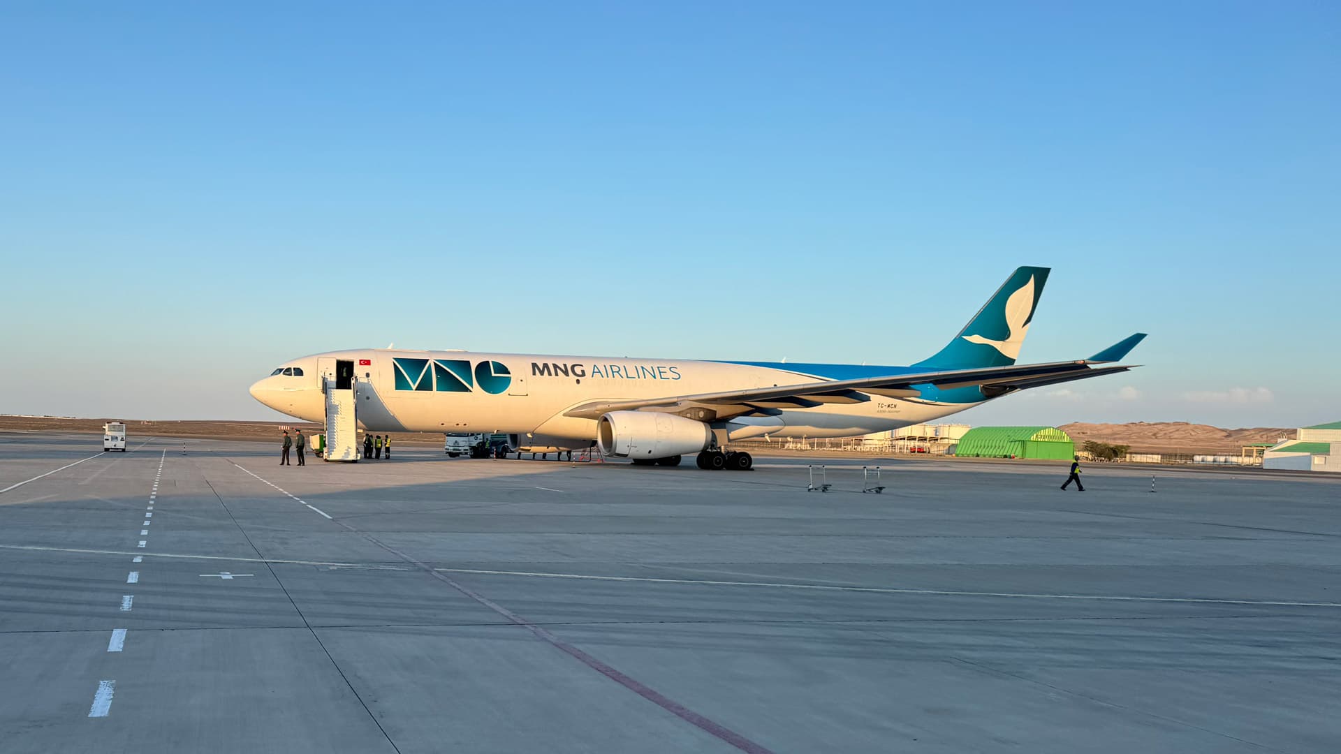 mng-airlines-carried-out-multimodal-transportation-turkmenbashi-international-airport-under-organization-jsc-tlct