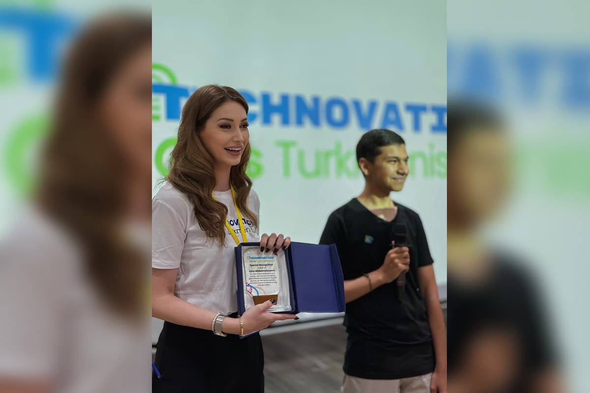ii-art-promoushen-i-antropomorfnyj-robot-v-ashhabade-podveli-itogi-tretego-sezona-technovation-girls-turkmenistan